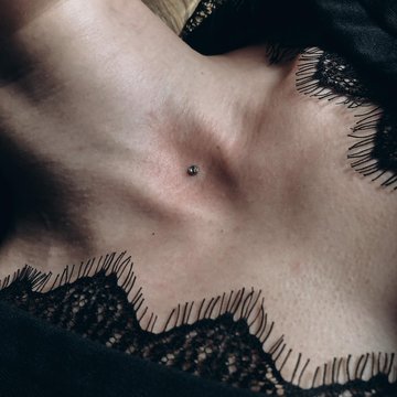 Piercing v Hradci Králové