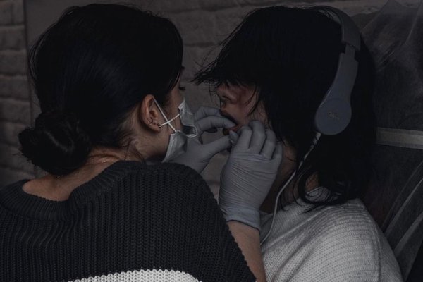 Piercing v Hradci Králové