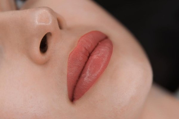permanentní make-up Ústí nad Labem