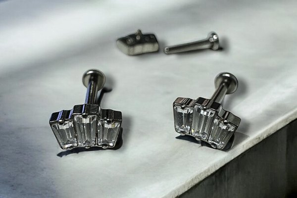 Titanové šperky pro piercing