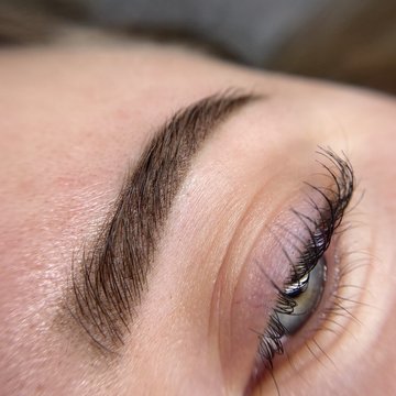 Permanentní make-up v Praze