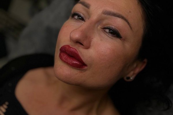 Permanentní make-up v Praze